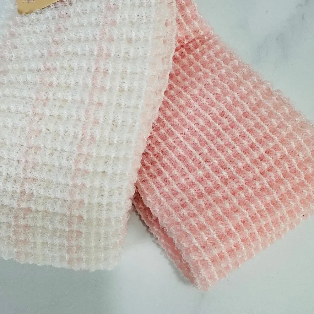 Spa Bella NWT Stretch Exfoliating Wash Cloths 2 Pack Pink White Body Scrubber